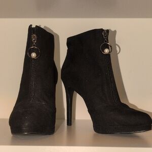 Nine West Black Heeled Boots with Pearl Accent